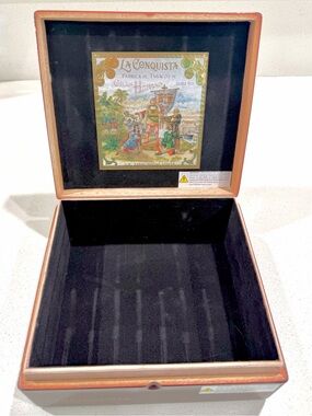 Gran Habano La Conquista #5 Wooden Hinged Cigar Box (Empty)